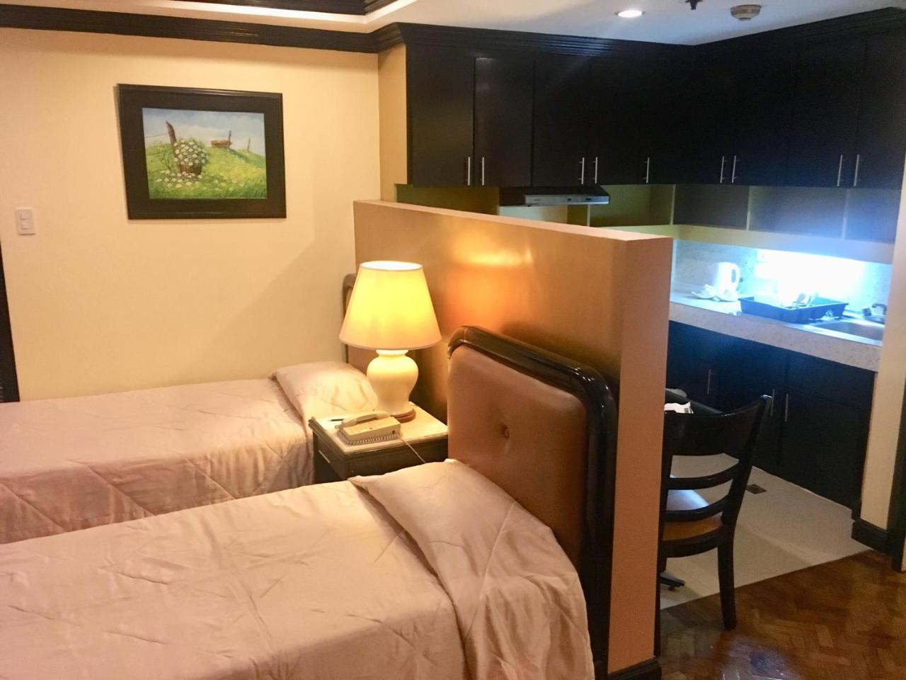 เลอเดสสวีต Hotel Makati City ภายนอก รูปภาพ